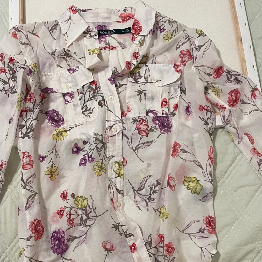 LAUREN Ralph Lauren Floral Button-Up Blouse - White with Multicolor Flowers